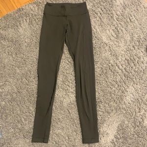 Lululemon army green leggings